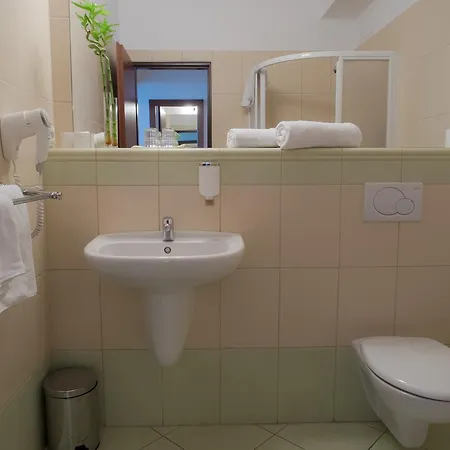 Szálloda Cvilin 4*